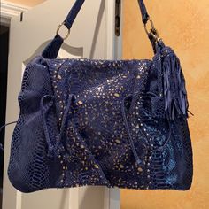 Beautiful Blue With Gold Bag. Brand New. Luxury Blue Bucket Bag With Top Carry Handle, Luxury Blue Bucket Bag With Double Handle, Luxury Blue Pouch Satchel, Luxury Blue Shoulder Bucket Bag, Luxury Blue Bucket Bag, Luxury Blue Top Handle Hobo Bag, Luxury Blue Hobo Bag With Top Handle, Blue Double Handle Bucket Bag For Errands, Blue Rectangular Bucket Bag With Top Handle