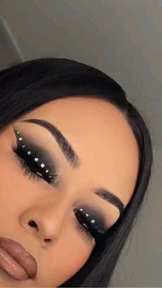 Maquillage Yeux Cut Crease, Makeup Cantik, Cute Eyeshadow, Rhinestone Makeup, Video Makeup