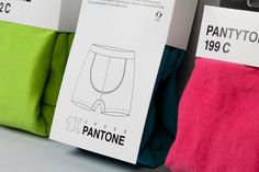 Ropa interior Pantone (1) Fun Packaging, Pantone Matching System, Curated Outfit, Promotional Design, Eco Design, Packaging Design Inspiration, Lady And Gentlemen, Pantone Color