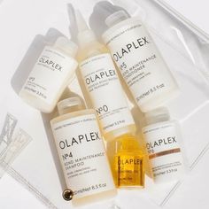 Olaplex Complete Reparative Hair Repair Bundle No 0, 3, 4, 5, 6, 7 This Kit Includes: Full Size No. 0 Intensive Bond Builder (155 Ml / 5.2 Fl Oz) Full Size No. 3 Hair Perfector Take Home (100 Ml / 3.3 Fl Oz) Full Size No. 4 Bond Maintenance Shampoo (250 Ml / 8.5 Fl Oz) Full Size No. 5 Bond Maintenance Conditioner (250 Ml / 8.5 Fl Oz) Full Size No. 6 Bond Smoother (100 Ml / 3.3 Fl Oz) Full Size No. 7 Bonding Oil (30ml/ Net 1 Fl Oz) Everything You Need To Repair Your Hair At Home. Skincare For Hai Hair Repair Treatments, Hair Structure, Hair Set, Oil Benefits, Brittle Hair, Hair Maintenance, Hair Strengthening, Hair Repair, Hair Conditioner