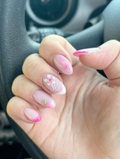 13th Birthday Nails Ideas, Pink Nails Floral, Summer Floral Nails, Aesthetic Pink Nails, Holiday Nail Inspo, Pink Nail Inspo, Nails Floral, Teen Nails, Nail Aesthetic