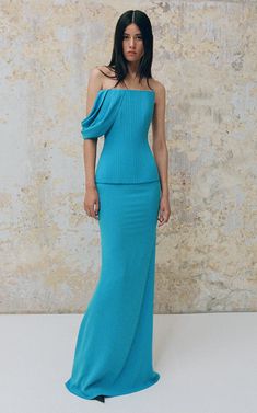 Women's Alex Perry Resort 2025 Collection | Moda Operandi Powerful Women Fashion, Sum Dresses, Corset Gown, Alex Perry, Gala Events, Resort Dresses, Strapless Midi Dress, Bridesmaid Outfit, Stylish Dress Book