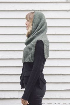 balsam Pullover Sweaters Pattern, Hooded Scarf Pattern, Star Wars Sweater, Thread Crafts, Women Knitting, Hooded Cowl, Brioche Stitch, Cowl Knitting Pattern, Hooded Scarf