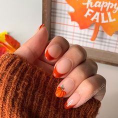 Neutral Design Nails, Dark Orange Nails, Pumpkin Nail, Cozy Weather, Season Nails, Fall Gel Nails, Pumpkin Nails, Cute Simple Nails