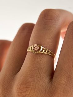 THE BLOOMING HEART RING Gold Purity Ring, Mexican Jewelry Rings, Rings For Quinceanera, Gold Pinky Ring Women, Mexican Rings Gold, Gold Nugget Rings, Everyday Gold Rings, Purity Rings For Women, Quince Rings Gold