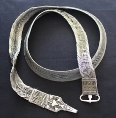 "Vintage Woven Smaller Indian Silver braided belt with Hearts. 41\" long, 1\" wide. 10.2 ounces of pure 925 silver.  Fits in most Jeans/Slacks loops. Hand made circa early 1900's" Silver Fits, Silver Belt, Silver Belts, Braided Belt, Suspender Belt, Vintage Costumes, Suspenders, Jewelry Crafts, Belts