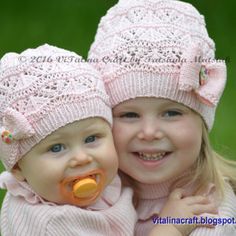 This knitting pattern is for Lacy Waves Hat.This stylish pretty beanie is perfect accessory for warm autumn or spring days. It is knitted with beautiful wavy lace pattern and decorated with knitted bow and wooden button.  The hat is knitted in the round with Sport/ 5-ply cotton yarn in light pink color.The knitting pattern is easy to follow and suitable for beginners. It contains four pages of row-by-row instructions, chart and step-by-step photo tutorial for bow assembly. Knit Baby Hats, Baby Bow Hats, Knitted Bow, Girls Hats, Baby Hat Knitting Pattern, Hat Knitting Pattern, Baby Hat Patterns, Hat Knitting, Childrens Hats