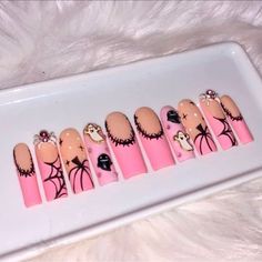 Signature Nails, Fall Press On Nails, Kawaii Charms, Handmade Makeup, Acrylic Pink, Pretty Nail Colors