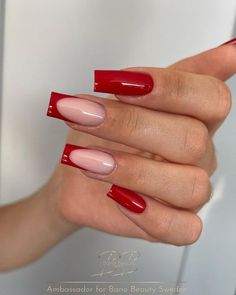 Best Red Nails, Cercei Din Lut Polimeric, Nails For Winter, Nagellack Trends, Marble Nail, Winter And Christmas, Square Nail Designs, Marble Nail Art