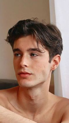 Middle Part Hairstyles Men Medium, Men Medium Hairstyles Straight, Haircuts For Straight Fine Hair Men, Middle Cut Hair Men, Short Middle Part Hair Men Straight, Tapered Middle Part Men, Mens Middle Part Hairstyles Short, Male Straight Hairstyles, Aesthetic Hairstyles Men