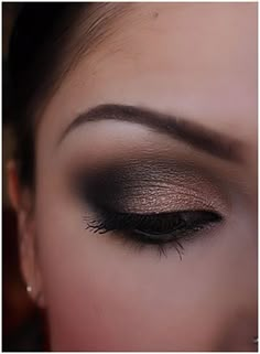 Nude Smokey Eye, Dramatic Smokey Eye, Black Eye Makeup, Black Smokey Eye, Bronze Makeup, Beauty Make-up