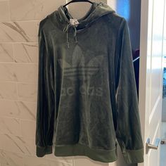 Hooded Sweatshirt, Army Green, Brand New Never Worn. Activewear Logo, Black Crop Sweatshirt, Adidas Cropped Hoodie, Running Hoodie, Adidas Retro, Adidas Sweater, Red Pullover, Adidas Crop, Adidas Originals Women