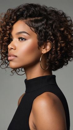 Best Techniques for Twa Haircuts 💄 Twa Haircuts, Black Women Short Haircuts, Curly Hair Cut, Natural Hair Short Cuts, Short Curly Haircuts, Short Curly Wigs, Curly Hair Styles Easy