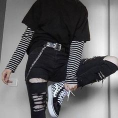 Female Outfits - E-girl - Página 2 - Wattpad Egirl Fashion, E Girl Outfits, Aesthetic Grunge Outfit, Foto Poses, Grunge Style, Edgy Outfits, Fjallraven Kanken