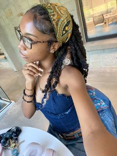 Headwrap Hairstyles, Boho Locs, Braided Scarf, Beautiful Eyebrows, Hair Scarf Styles, Chic Scarves, Cool Braids, Hair Solutions, Hair Wraps