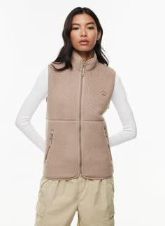 BIGFOOT POLAR EVEREST VEST | Aritzia Aritzia Vest, Fall Fashion Vest, Fleece Vest Outfit, Sherpa Texture, Tan Vest, Brown Vest, Easy Shape, White Fleece, Fall Fits