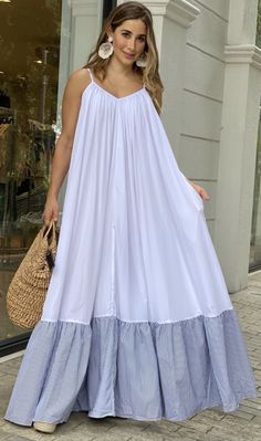 Maxi Dress Beach, Holiday Maxi Dress, فستان سهرة, Fashionista Clothes, Simply Chic, Dress Beach, Sling Dress, Fashion Dresses Casual