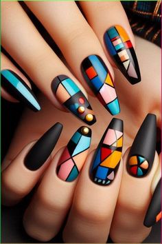 Bold nails for your next manicure Navratri Nails, Fresh Nail, Statement Nail, Marble Nail Art, Holographic Nail Polish, Geometric Nail, Thanksgiving Nails, How To Clean Makeup Brushes, Marble Nails