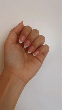 French white nails almond shape #frenchnails #whitenails #almondnails #unhasfrancesinha #unhasgel Acrylic Nails Almond Shape, White Tip Nails, Work Nails, French Tip Acrylic Nails, Almond Acrylic Nails, Cute Gel Nails, Almond Shape, Nails Almond