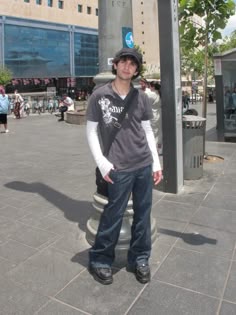 2008 Male Outfits, 2002 Men Fashion, 2008 Men Style, 2011 Men Fashion, Y2k Grunge Boys, 2008 Fashion Male, Mens 2000s Style, 90s Outfit Guys, 2009 Style Outfit Men