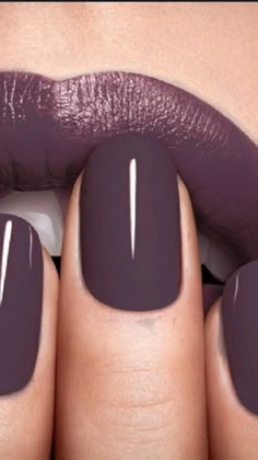 Purple Nail Polish, Fall Gel Nails, Purple Nail, Makijaż Smokey Eye, Cute Gel Nails, Thanksgiving Nails, Elegant Nails, Fabulous Nails