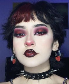 Punk Makeup Looks, Maquillage Goth, Drag Make-up, Vampire Makeup, Bold Makeup Looks