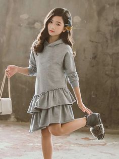 Girls Layered Ruffle Hem Hooded Sweatshirt Dress | SHEIN USA Cartoon Dress, Hooded Sweatshirt Dress, Gray Fashion, Plain Dress, Girls Cartoon, Girl Sweatshirts, Sweatshirt Dress, Girls Clothing, Gray Dress