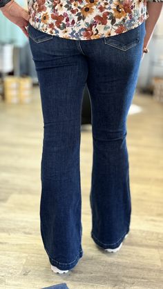 Women's Dark High Rise Flare Jeans Judy Blue Ocean Breeze Make a splash with Judy Blue Ocean Breeze jeans. These dark washed, high rise jeans feature a stylish side seam detail and flared bottom. Non-distressed for a classy, appropriate look that's perfect for work or formal casual events. Dive into style with Judy Blue! Shop more from our Bottoms collection HERE. Details Available in sizes: 0(24) - 15(32) Available in color: Dark Wash High rise Side seam detail Flared bottom Non-distressed Fabr High Rise Flare Jeans, Long Sleeve Outerwear, Formal Casual, Ocean Breeze, Romper Dress, Short Sleeved Sweaters, High Rise Jeans, Blue Ocean, Outerwear Jackets