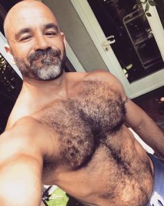 Male Pattern Baldness, Muscle Bear, Bald Men, Ideal Man, Muscular Men, Hair And Beard Styles, Bearded Men, Tumblr