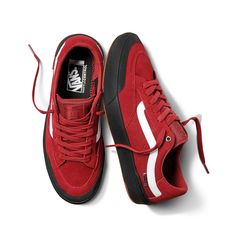 Elijah Berle, Snicker Shoes, Vans Skate Shoes, Sneaker Outfits, Sneaker Trend, Diy Sneakers