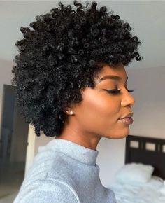 Afro Styles, Cabello Afro Natural, Makeup Tip, Natural Hair Short Cuts, Pelo Afro, 4c Natural Hair, Natural Hair Beauty, 4c Hair, Coily Hair