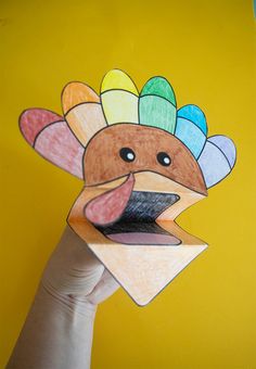 turkey puppet open Turkey Puppet, Diy Halloween Party Favors, Diy Halloween Party, November Crafts, Classroom Art Projects, Spider Halloween, Puppet Crafts, Valentine's Day Printables, Project For Kids