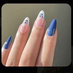 #nailart #nails #naildesign #nailideas #flores #flowers #flowersnails #nailsaddict #nailsaddict #nailsonfleek Short Acrylic Nails, Nail Arts