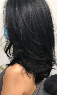 Very Long Bob, Hairstyles Pinterest, Layered Haircuts For Medium Hair, Hairstyles For Layered Hair, Spring Hair, Hairstyles Women, Women's Hairstyles, Haircuts For Medium Hair, Haircuts Straight Hair