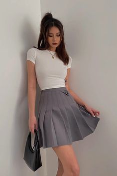 Grey Tennis Skirt, Txt Concert, White Tops Outfit, Concert Fit, Grey Skirt, Mini Skirt Dress, Black Crop Top Tank, Athletic Skirt, Girls In Mini Skirts