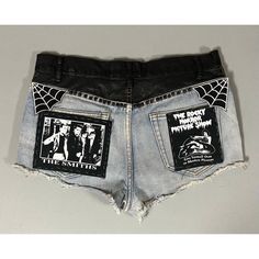 Distressed Denim Leather ‘The Smiths’ ‘Rocky Horror Picture Show’ Punk Patches Studded Spiked High-Waisted Jean Shorts Bottoms Size 28 Waist: 15.5 In. (Size 28 = Size 6) #Punk #Jean #Shorts #Thesmiths #Rockyhorrorpictureshow Studded Jean Shorts, Punk Shorts Outfit, Crust Punk Clothes, Jeans Ideas Creative, Punk Fashion Aesthetic, Whimsi Gothic, Melrose Meltdown, Cyberpunk Wear, Black Denim Shorts Outfit