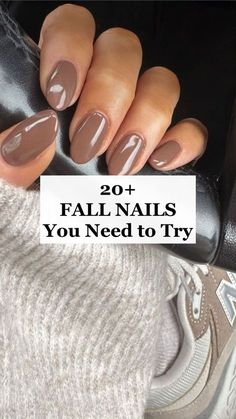 Neutral Fall Nails Taupe, Fall Nails Neutral Design, Short Dip Fall Nails, Fall Nails Accent Nail, Nails For September Fall, Beginning Fall Nails, Early Fall Gel Nails, Early Fall Nails Short, Round Nails Fall Colors