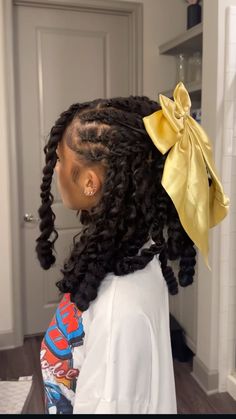 Locs And Bows, Loc Styles With Bow, Loc Ponytail Styles With Weave, Prom Loc Hairstyles, Wicks Hairstyle, Bantu Knots On Locs, Short Dreadlocks, Pretty Locs, Dreadlocks Styles