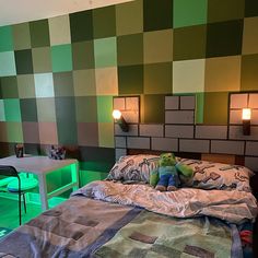 Minecraft wall using 8 paint samples and wood head board. Minecraft Accent Wall, Minecraft Headboard, Minecraft Nursery, Minecraft Boys Room, Minecraft Kids Room, Minecraft Mural, Boys Minecraft Bedroom, Minecraft Room Decor, Boys Room Mural