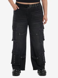 Keep your look on trend with some wide leg cargo pants! These black denim cargos feature large pockets down both legs with grommet strap details  plus a matching grommet belt.68% cotton; 30% cotton; 2% spandexWash cold; dry lowLength: 15"Inseam: 31"Belt includedNo stretchImportedModel is 5'10"Model wears size 2 Plus Size Black Jeans, Denim Cargos, Cargo Denim Pants, Girls Black Jeans, Wide Leg Pants Jeans, Grommet Belt, Wide Leg Cargo Pants, Pants Plus Size, Pants Straight