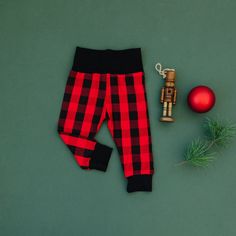 Red & Black Check Leggings - black cuffs Leggings doodle & jack