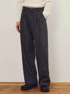 Composition : POLYESTER 55% WOOL 45%Color : GRAY,BLACKCountry of Origin : Republic of Korea Mens Sartorial Style, Mens Baggy Trousers, Masc Semi Formal Wear, Men’s Wardrobe, Pants Men Aesthetic, Gray Pants Outfit Men, Vintage Outfits Men Classy, Black Dress Pants Outfit, Mens High Waisted Trousers