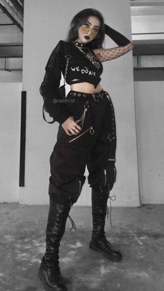 Goth Outfits With Pants, E Girl Fashion, Bad Girl Outfit, Cyberpunk Fashion Women, Edgy Pants, Bad Clothes, E Girl Style, E Girl Clothes, Bad Outfits