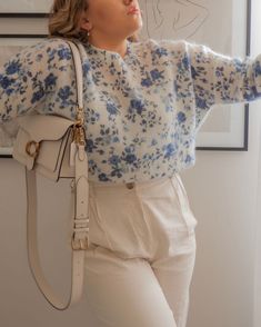 Outfit Inspo For Spring, Blue And White Outfit, Spring Jumper, Blue And White Outfits, Trending Dress, Tabby Shoulder Bag, Outfit Links, Diy Vetement, Monday Blues