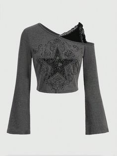 Gris Casual Collar manga larga Poliéster Geométrico  Embellished Estiramiento medio New Trendy Clothes For Women, Grunge Tops Aesthetic, Grunge Clothing Pieces, Shirt Texture Patterns, Cool Long Sleeve Shirts, Women’s Grunge Fashion, Crop Top Over Long Sleeve, Cute Clothes On Shein, Y2k Star Clothes