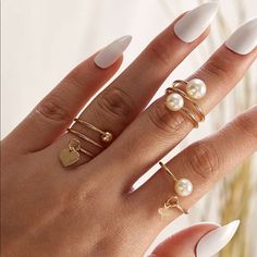 3pcs Clover & Faux Pearl Decor Rings Set Fashion Jewelry Mix And Match 3 Pairs Of Items Marked 3/$20 Gold Alloy Midi Rings, Ring Party Jewelry, Handmade Gold Ring, Wire Jewelery, Stackable Diamond Rings, Pearl Decor, Match 3, Jewelry Accessories Ideas, Diy Wire Jewelry