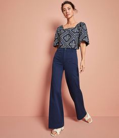 35777984 Navy Pants Outfit Women, Navy Pants Outfit, Texas Office, Fashionable Work Outfits, Work Closet, Chino Pants Women, Wide Leg Pants Outfit, Curvy Pants, Mom Fall