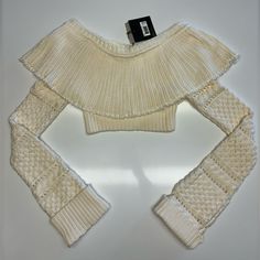 Nwt Very Cute Long Sleeve Crop Top In Ivory. Cropped Cotton Knit Sweater It Has Extra Long Sleeves It Folds Off The Shoulders For A Sexy Look. Size:4 Color: Ivory Condition: Excellent Condition 100% Cotton Designer Cream Sweater For Fall, Luxury Long Sleeve Beige Top, Luxury Beige Long Sleeve Tops, Designer Cream Sweater For Winter, Designer Cream Winter Sweater, Designer Long Sleeve Beige Tops, Designer Beige Long Sleeve Tops, Luxury White Long Sleeve Sweater, Elegant Fitted Beige Sweater