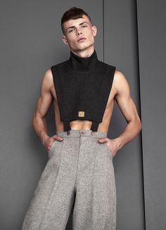 HENRIKSILVIUS unveiled a preview of its Fall/Winter 2015 collection, featuring model Simon Blom at Scoop Models photographed by Niklas Højlund. Make-up: Louise Polano Hair: Mads Stig Haute Couture Style, Mens Fashion Edgy, Androgynous Fashion, Future Fashion, Mode Inspo, Fall 2015, Mode Inspiration, Fashion Details