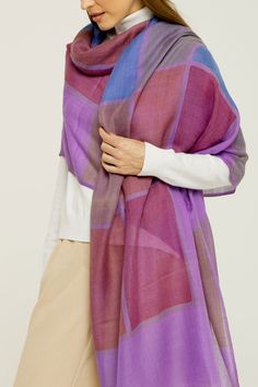 Pure cashmere from India, Scarf Me exclusive.    100% Cashmere    SKU: 034761 Short Kaftan, Scarf Trends, Cold Summer, Long Kaftan, Cashmere Poncho, Dark Autumn, Pink October, Polyester Scarf, Bright Winter